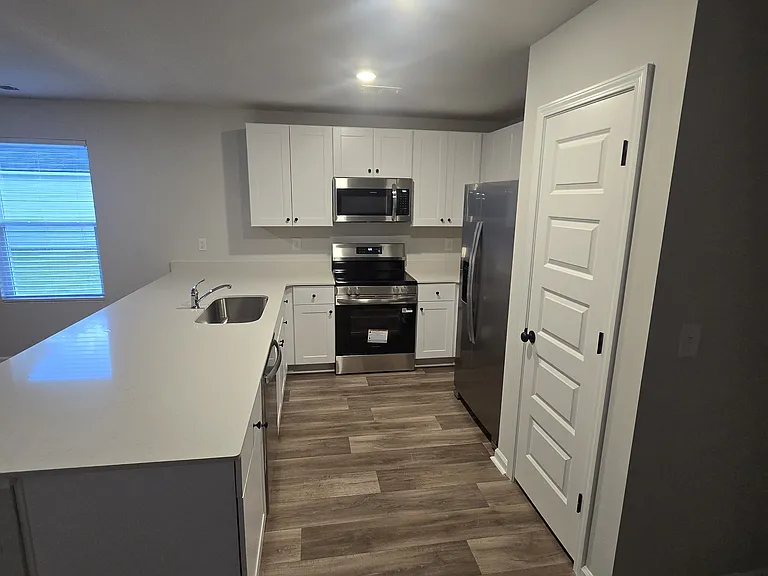 463 Sweet Vernal St — Photo 6
