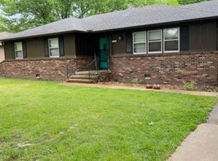 506 E Palmer St, Arma, KS 66712