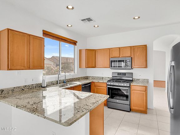 2nd image of 7819 W Red Clay Ln