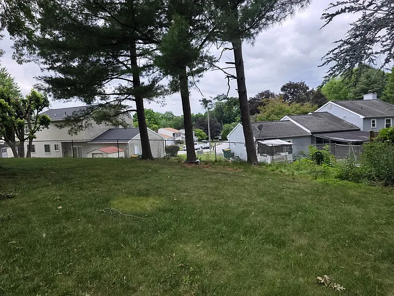 7 Countryside Ct — Photo 46