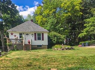 35 Beakes Ave, Middletown, NY 10940