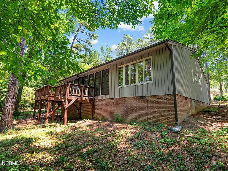 618 Chelsea Dr — Photo 35