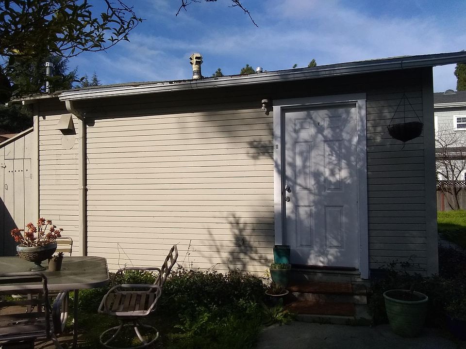2nd image of 196 Elmwood St