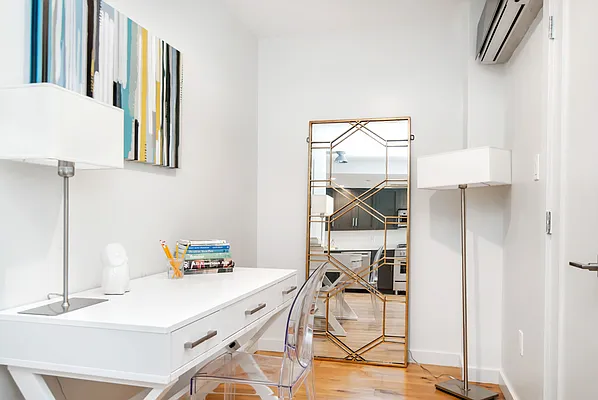 Sold by Compass | media 5