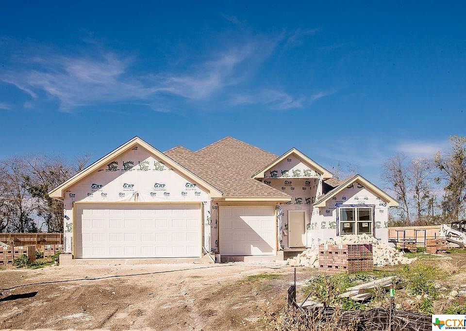 1st image of 2507 Crystal Ann Dr