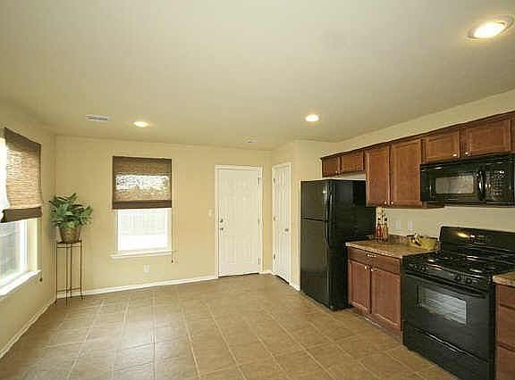 5th image of 2721 N 22nd St