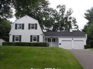 25 Holbrook Rd, West Hartford, CT 06107