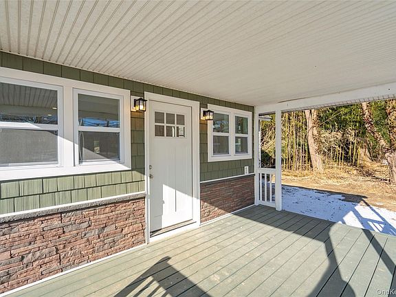 5th image of 450 Munsell Road