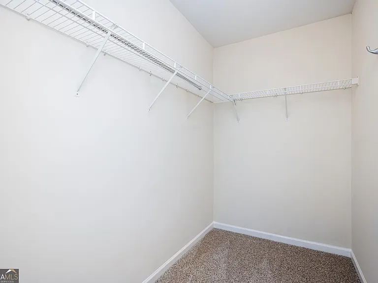 2213 Leicester Way SE — Photo 18