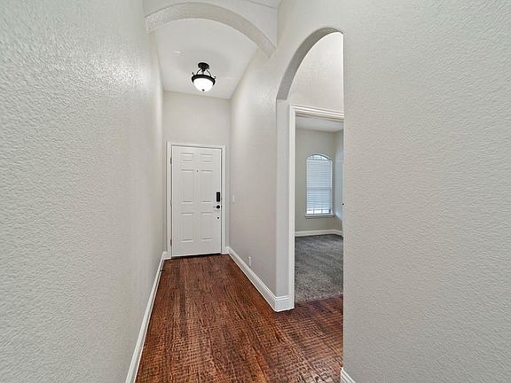 2nd image of 2162 Parkside Dr