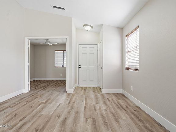 5th image of 11031 W ELM Lane