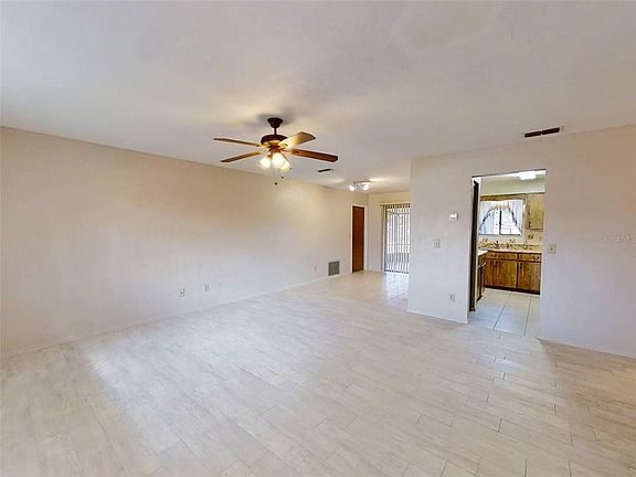 2nd image of 2543 Westwood Ave