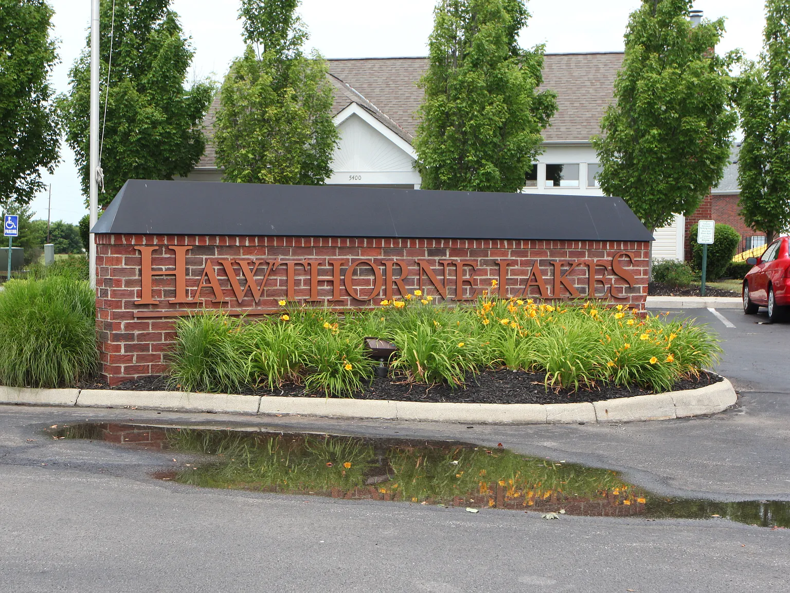 5517 Garden Rdg — Photo 1