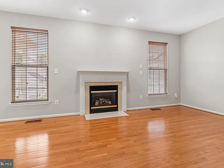 19028 Noble Oak Dr — Photo 10