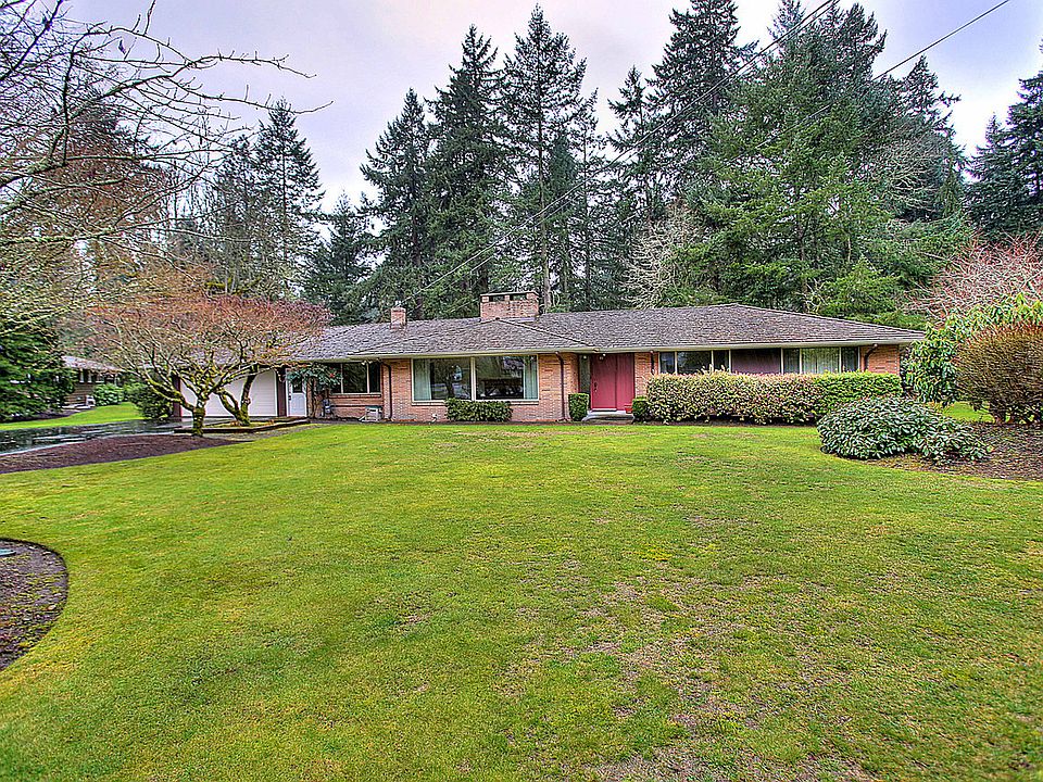 1st image of 11414 Clovercrest Dr SW