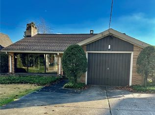 2227 Menoher Blvd, Johnstown, PA 15905