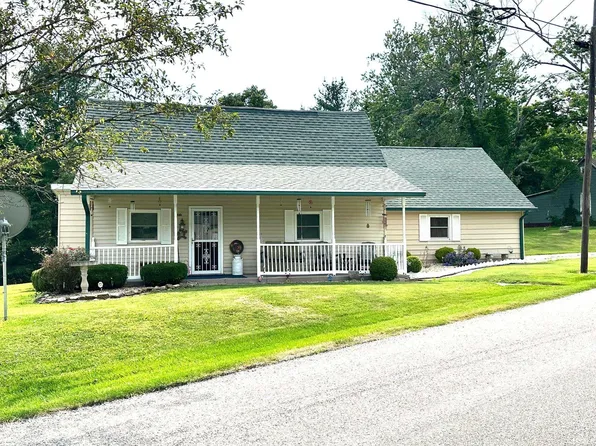 1374 Trogdon Ln, Bedford, IN 47421