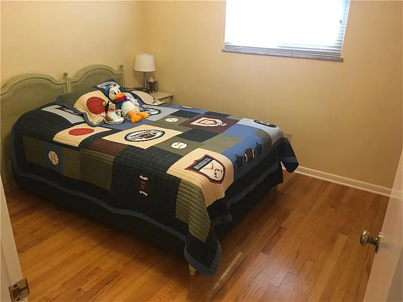Thumbnail 12