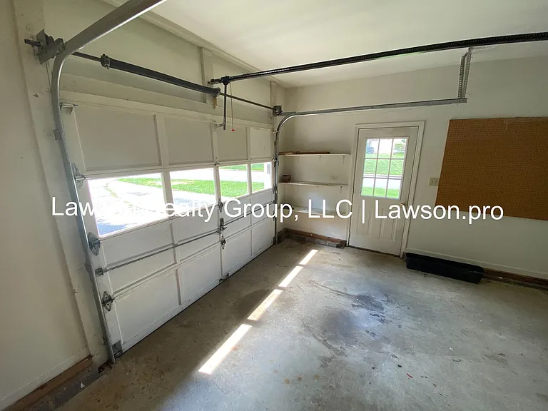 1013 Barrens Village Ln — Photo 15