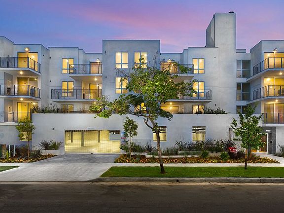 4th image of 5229 Willowcrest Ave #403