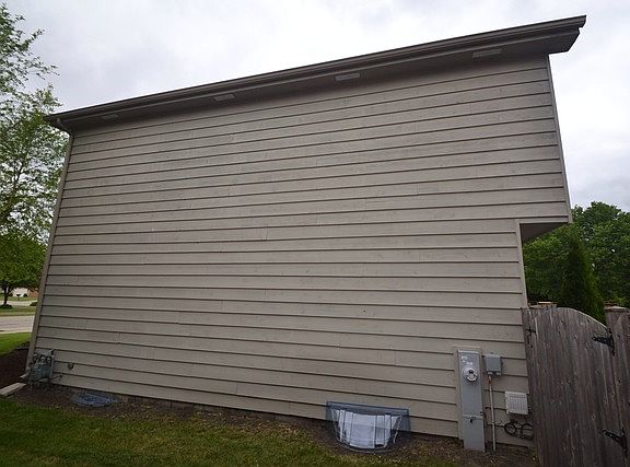 3rd image of 4029 Bertrand Ln