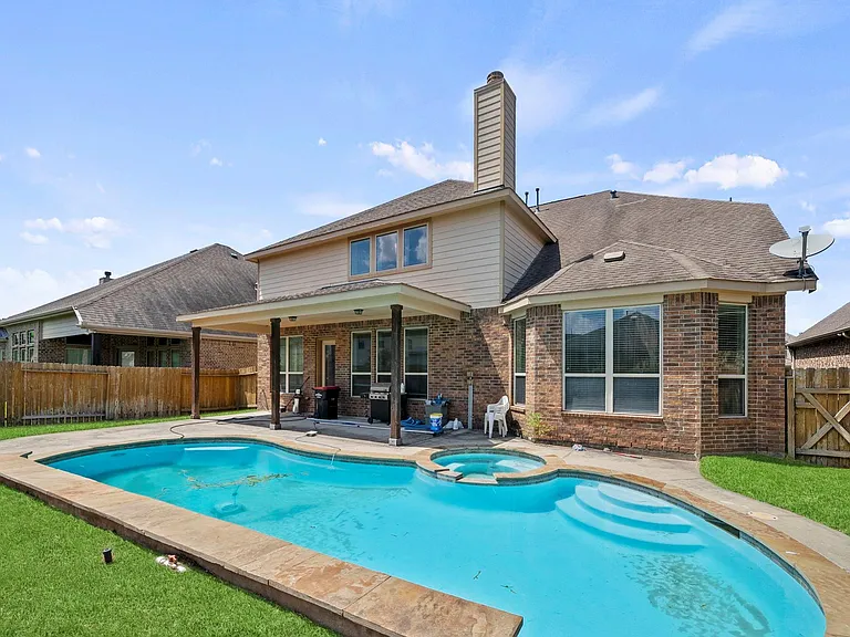 26111 Tintagel Ln — Photo 38