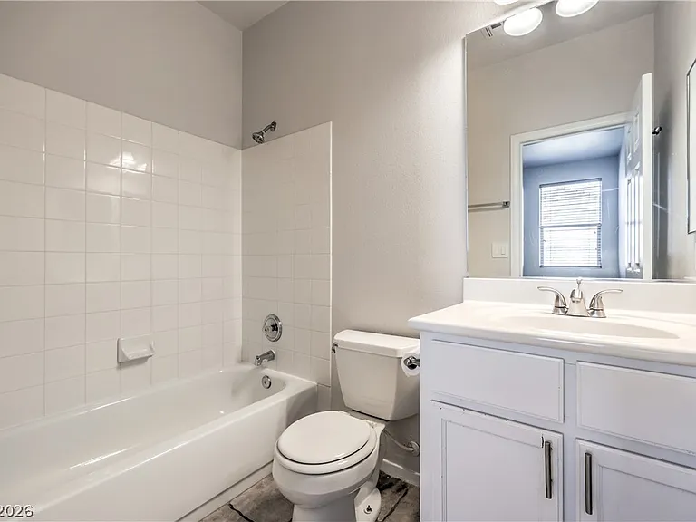 7236 Victoria Oak Ct — Photo 9