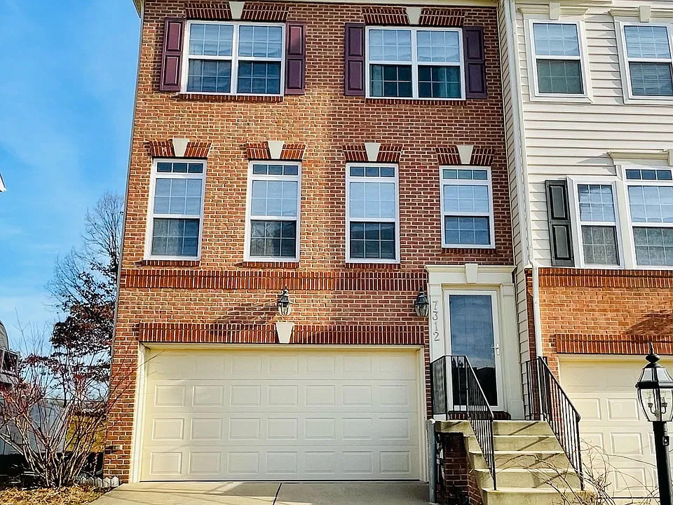 7312 Mockingbird Cir
