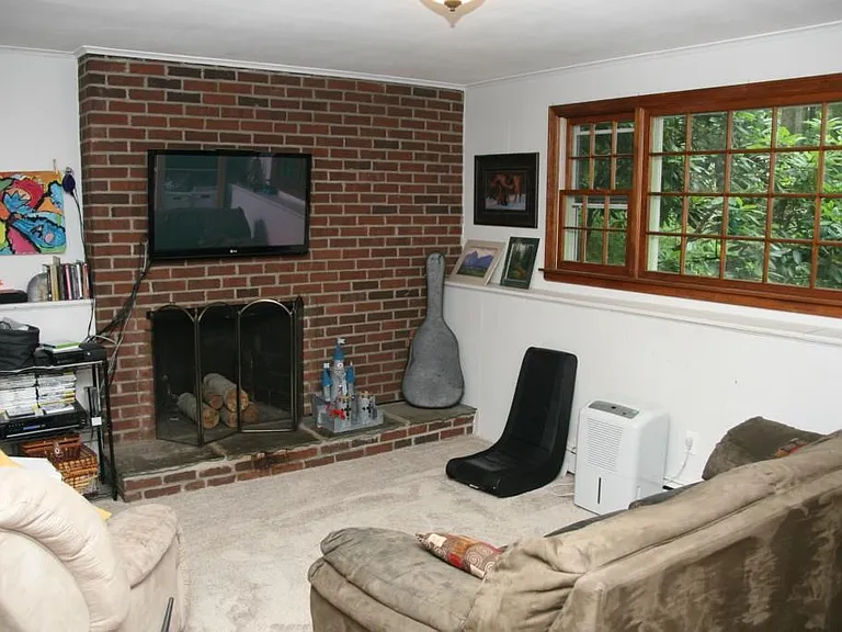 48 Ellise Rd — Photo 15