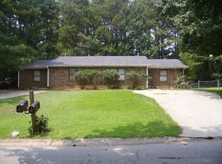 1697 Rocky Ridge Dr NW, Conyers, GA 30012