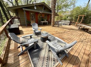 60 Crescent Dr, Eureka Springs, AR 72632