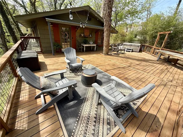 60 Crescent Dr, Eureka Springs, AR 72632