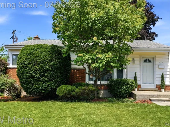 347 Hecht Dr, Madison Heights, MI 48071