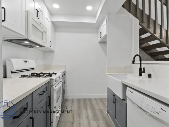 Amberwood Park Apartments, 1422 S Knott Ave, Anaheim, CA 92804