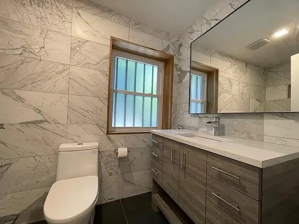 9009 Riverside Place image 8 of 14