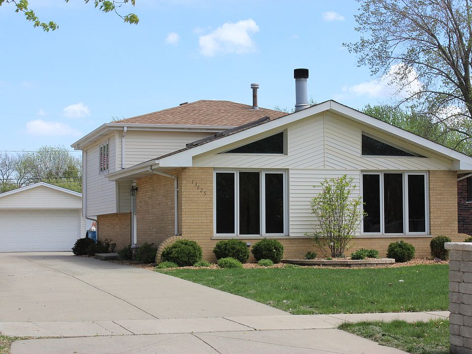 1st image of 13825 Laramie Ave