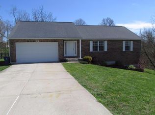 12 Ridge View Cir, Dry Ridge, KY 41035