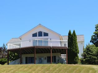 8694 Clinton Rd, Jackson, MI 49201