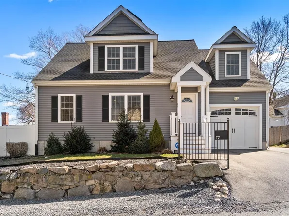 17 Plymouth St, Canton, MA 02021