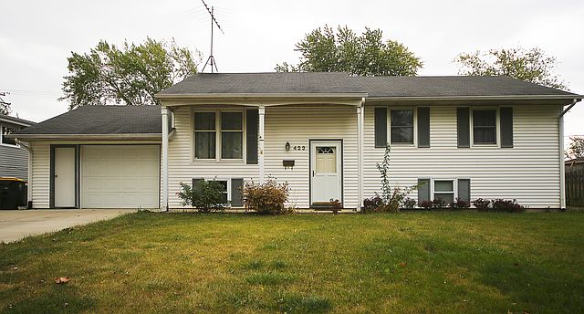 1st image of 423 Indianwood Dr