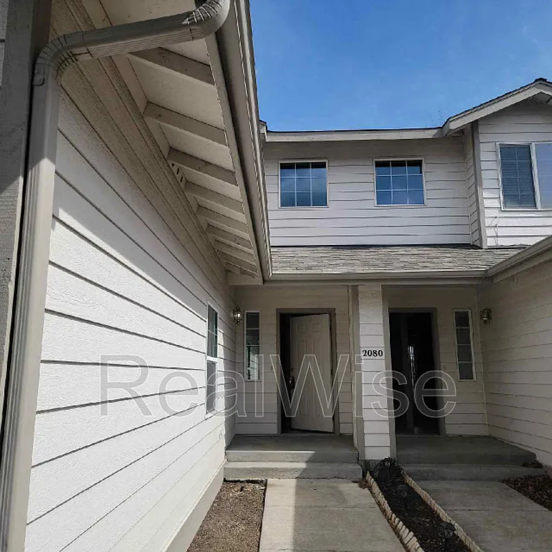 2 bed, 2.5 bath, 1144 sqft, $1,850 — Photo 2