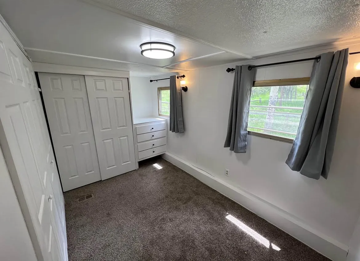 2 bed, 540 sqft, $1,200 — Photo 1