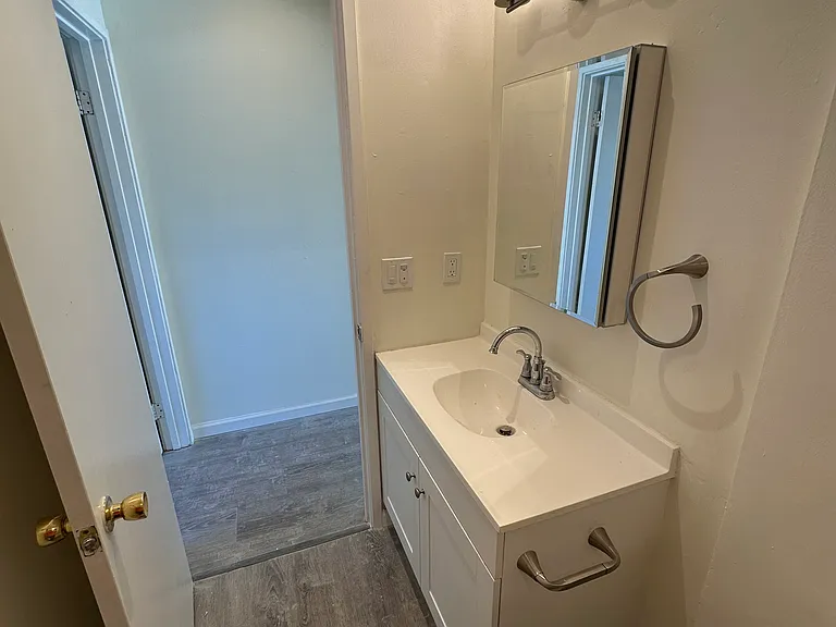 2511 Prince St #8 — Photo 18