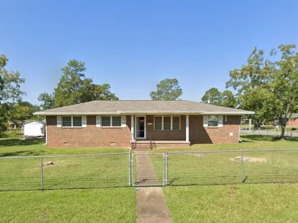 1116 S Alice St, Dothan, AL 36301