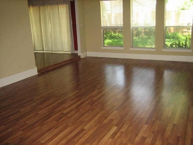 1st image of 2218 Woodland Park Dr