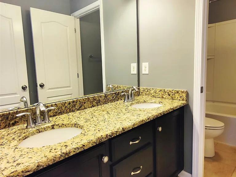 1044 Shiloh Bend Trl — Photo 29