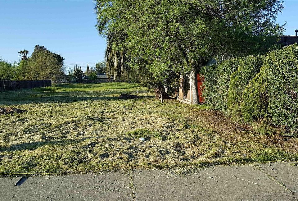 1st image of 1041 Las Palmas Ave