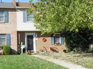 27 William Penn Dr, Chambersburg, PA