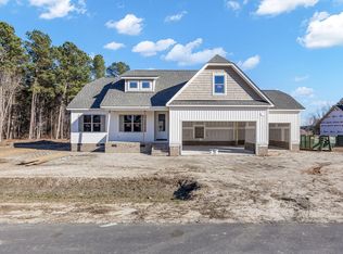 217 Freedom Ridge Dr, Smithfield, NC 27577