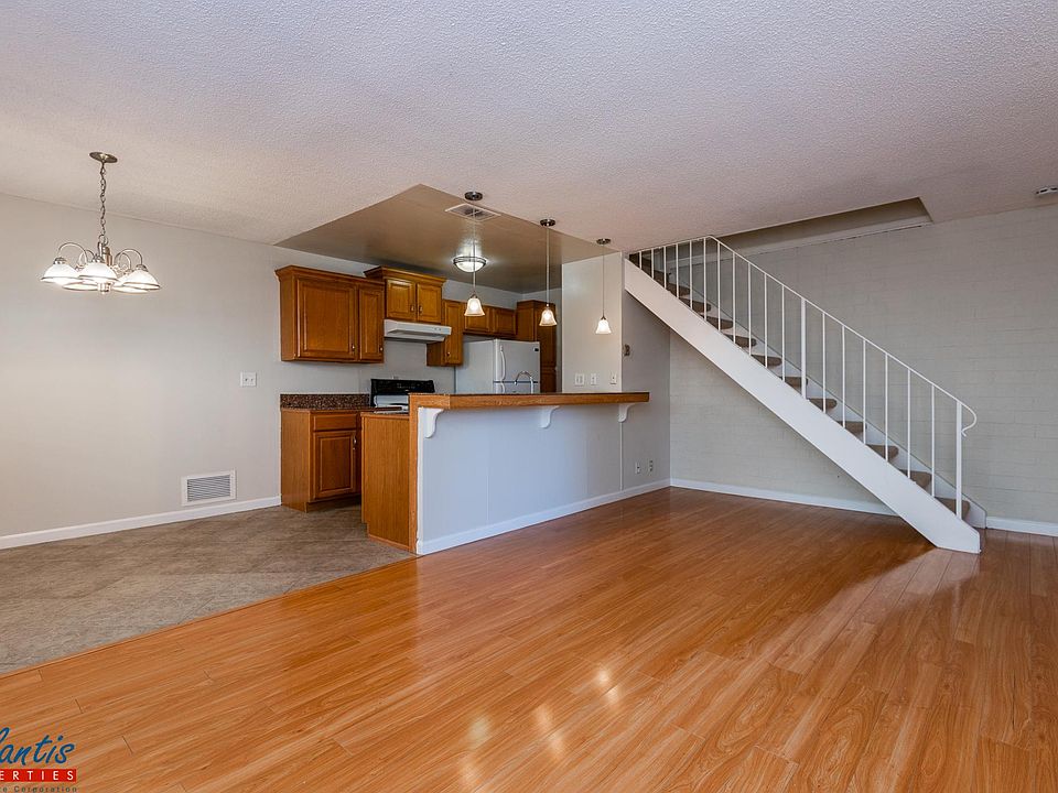 1st image of 782 Warring Dr APT 3